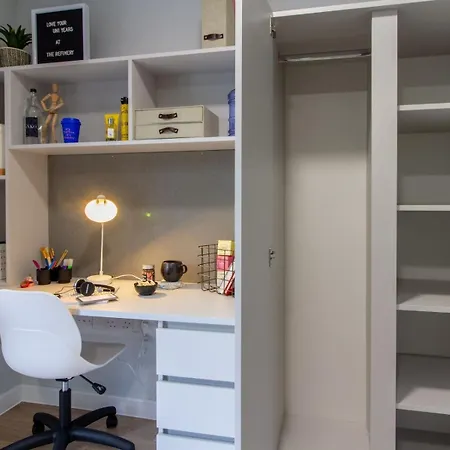 For Students Only - The Refinery In * Leeds (West Yorkshire)