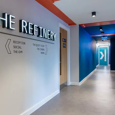 Apartment For Students Only - The Refinery In *